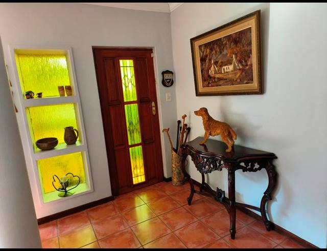 3 BEDROOM TOWNHOUSE FOR SALE IN MORELETAPARK